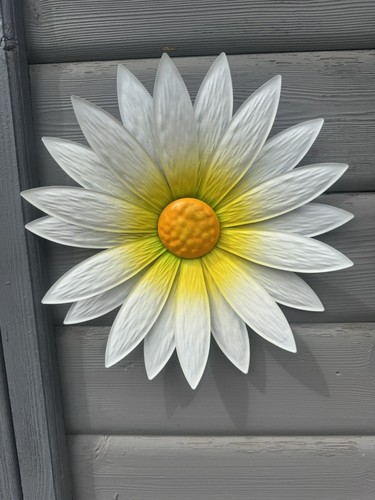 White daisy flower metal - daisy,