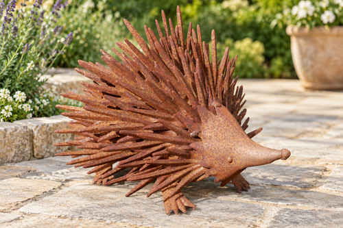 Rusty metal hedgehog garden - rusty,